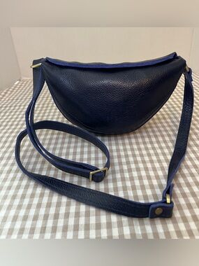 Portland Leather Small Koala Sling Bag, Blue, Brand New, Never Been Used. NWOT